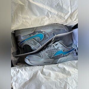 Size 11 - Nike RTFKT x Dunk Genesis ‘OG’